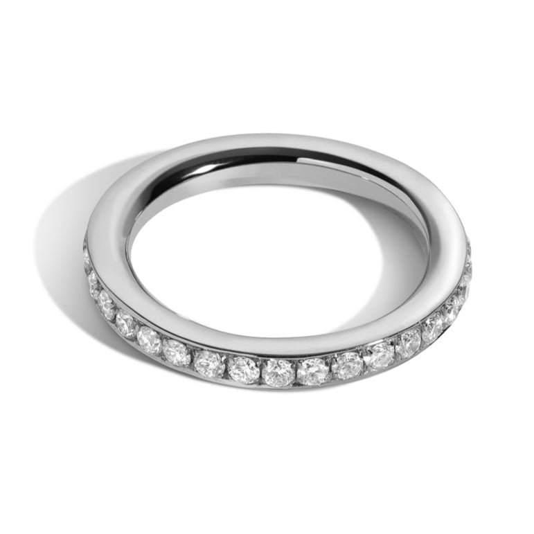 FENDER - WHITE ON WHITE